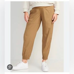 Maternity Rollover-Waist StretchTech Cargo Jogger Pants